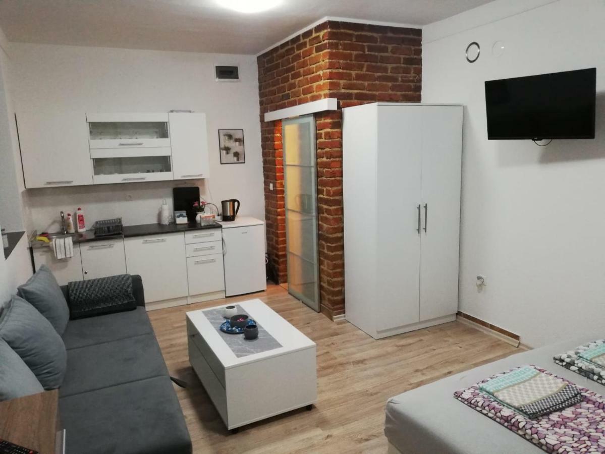 Appartamento Helly'S Apartman - Self Check-In - Jajce Esterno foto